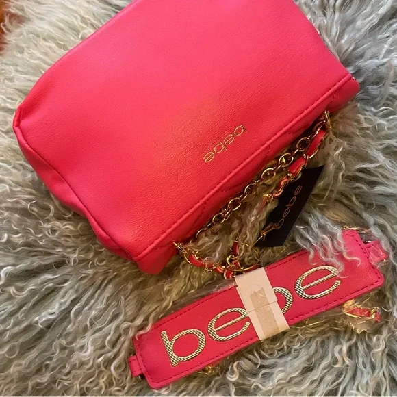 Bebe Hot Pink Quilted Shoulder Bag with Gold Chain - Picture 3 of 4